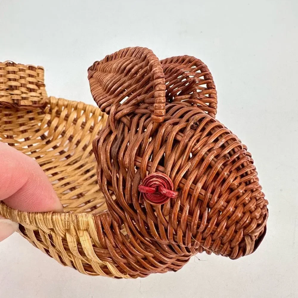 Vintage bunny rabbit miniature‎ baskets Adirondack decor planter camp